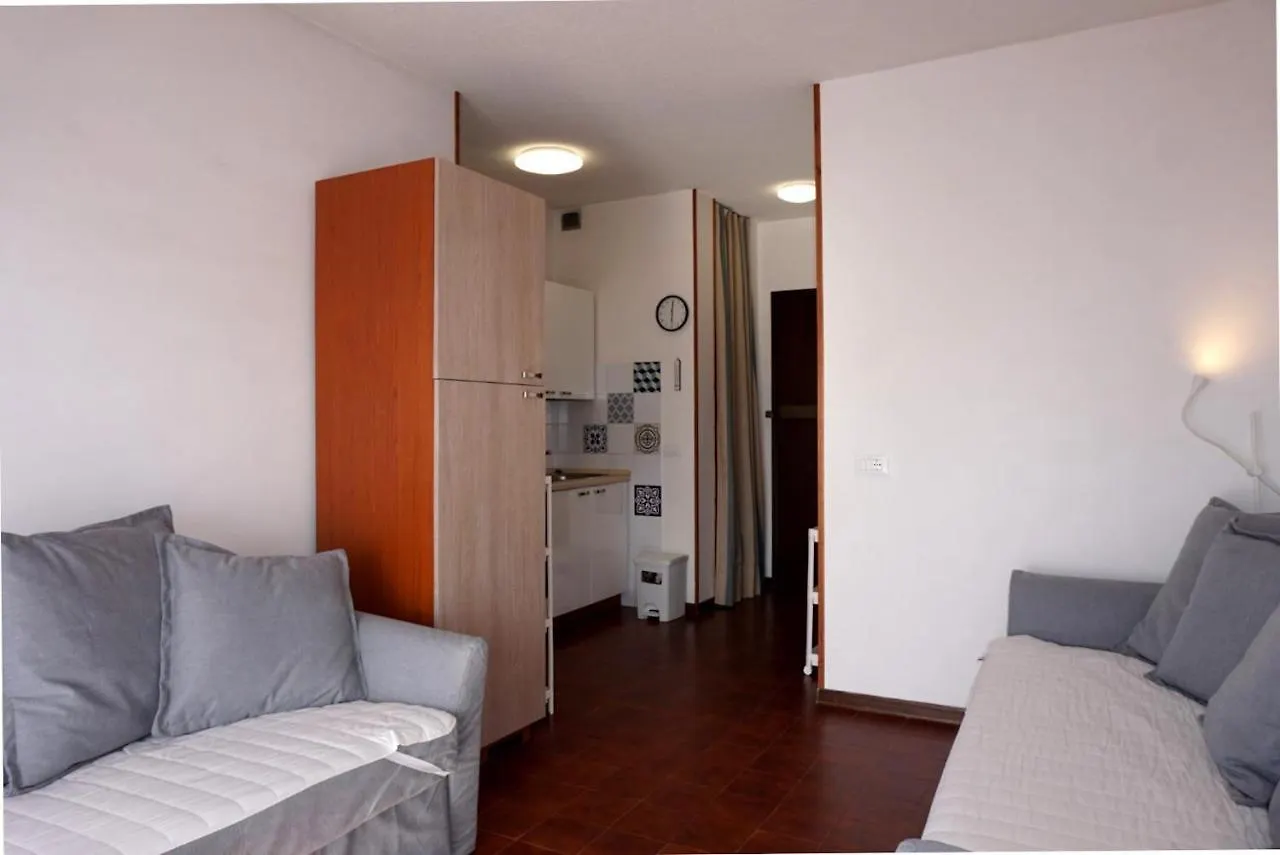 Bright Studio For 4 Guests With Swimming Pool Porto Santa Margherita di Caorle Apartman