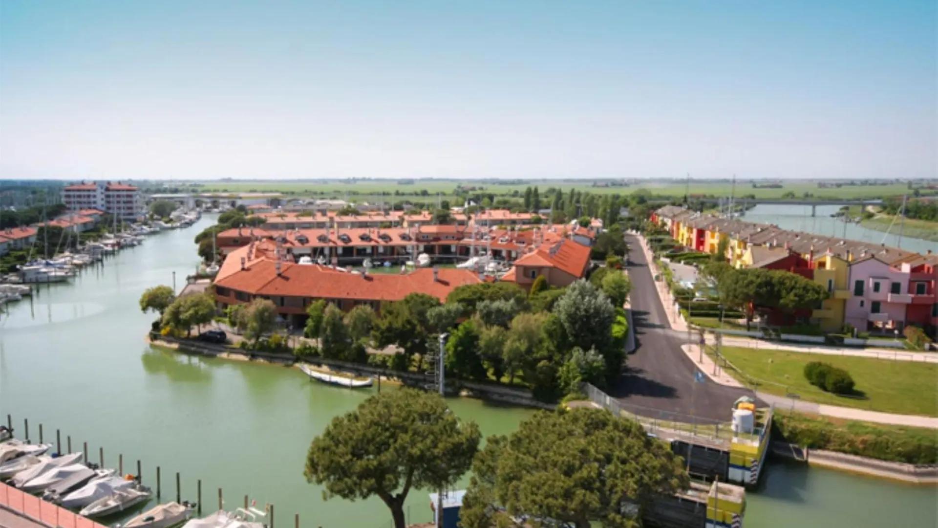 Bright Studio For 4 Guests With Swimming Pool Porto Santa Margherita di Caorle 0*,  Olaszország